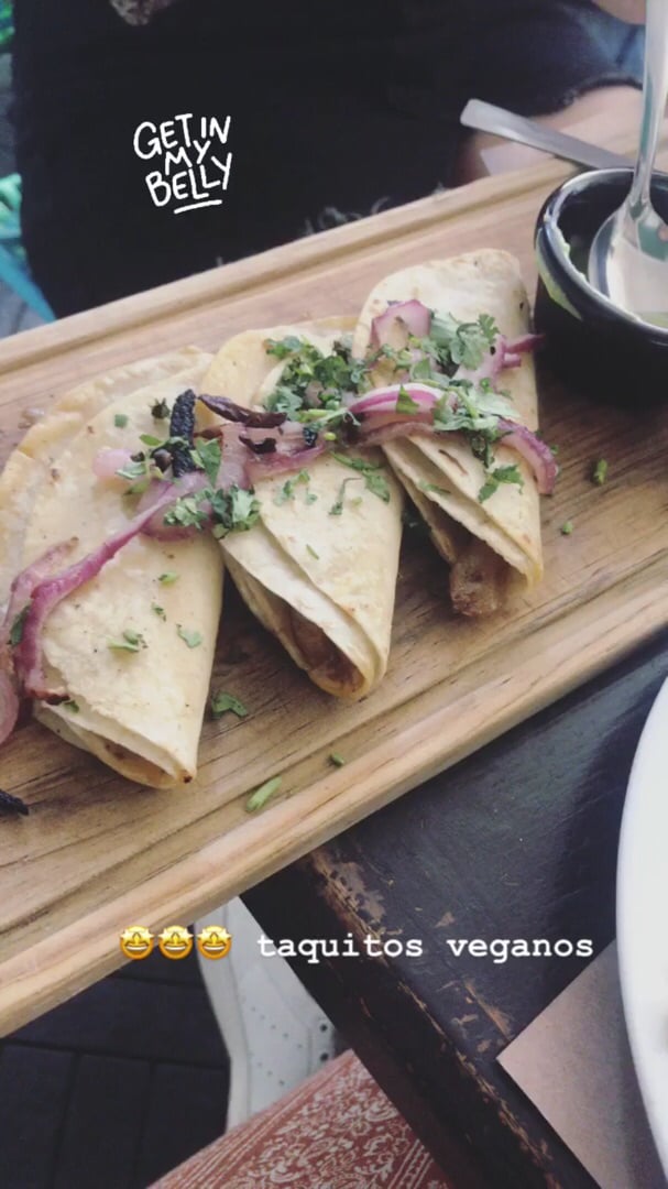 photo of Calabacitas Tiernas Bistro Tacos de Barbacoa shared by @danilopez on  30 Jun 2019 - review