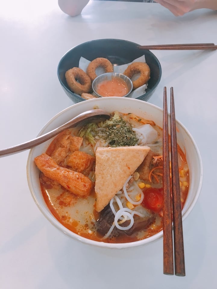 photo of The Bowl Co. Laksa YTF with La Mian shared by @cyxd on  08 Dec 2019 - review
