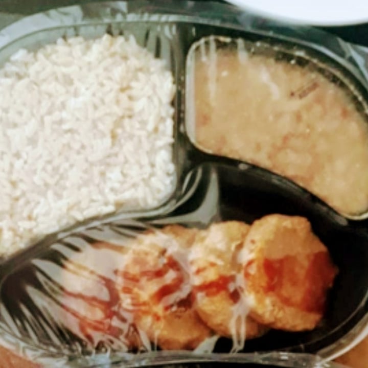 review photo of Natural Jardim Empório e Restaurante Mini Hamburguer De Soja Com Arroz E Feijão!!! shared by @anamelchi on 12 Jul 2022 - review