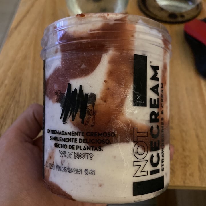 review photo of NotCo Not Icecream Strawberries & Cream shared by @florserafini on 11 Jul 2021 - review