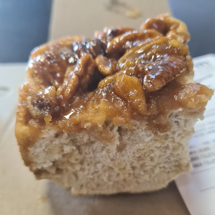 photo of Fresh Earth Food Store Chelsea Bun shared by @veronicagroen on  11 Jul 2022 - review