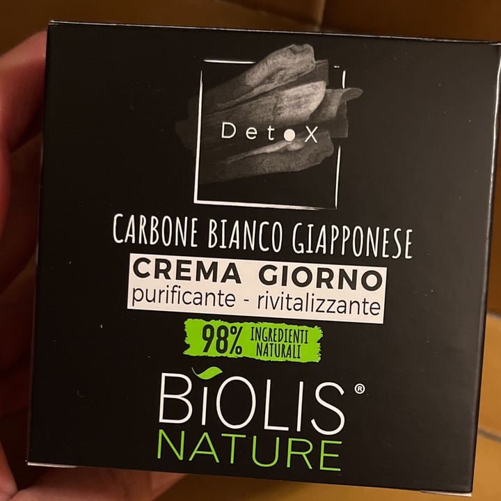 photo of Biolis Nature Crema giorno carbone bianco giapponese shared by @rdeluca on  14 Apr 2022 - review
