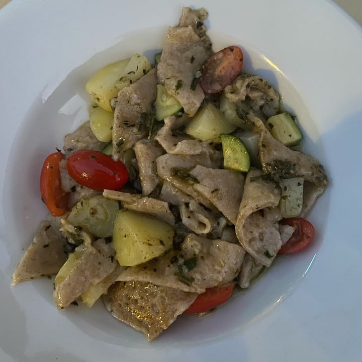 review photo of Bar Trattoria Moruri Testaroli di farro con verdure e pesto di piantagine shared by @gingi on 16 Jul 2022 - review