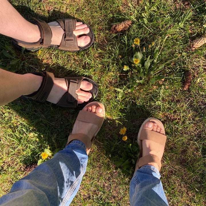review photo shared by @theveganhopper on 11 Feb 2022 - post