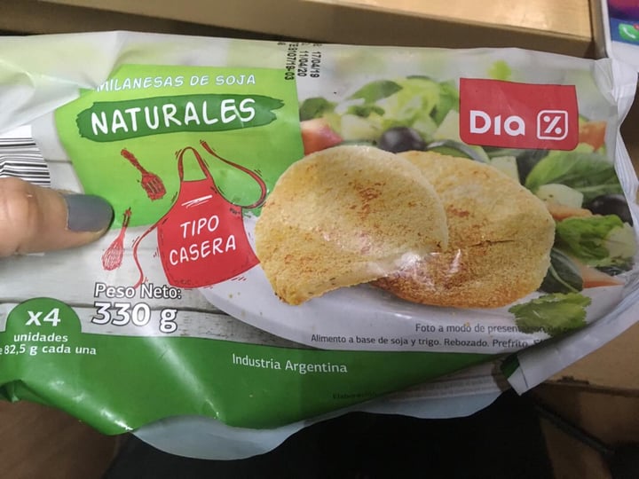 photo of Dia% Milanesas de soja Naturales shared by @lauchis on  26 Jul 2019 - review