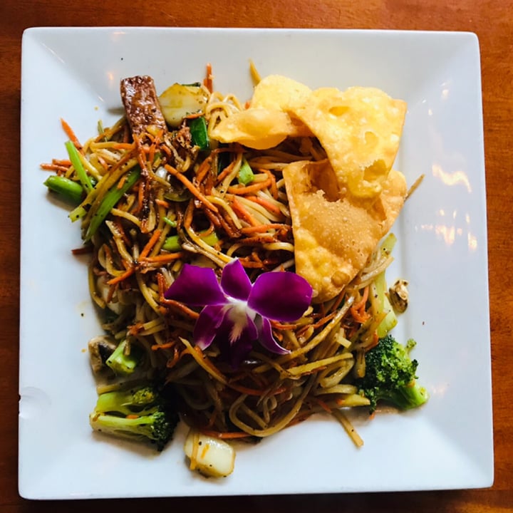 photo of Kati Portland Meeh Ob Khing shared by @pdxveg on  05 Sep 2019 - review
