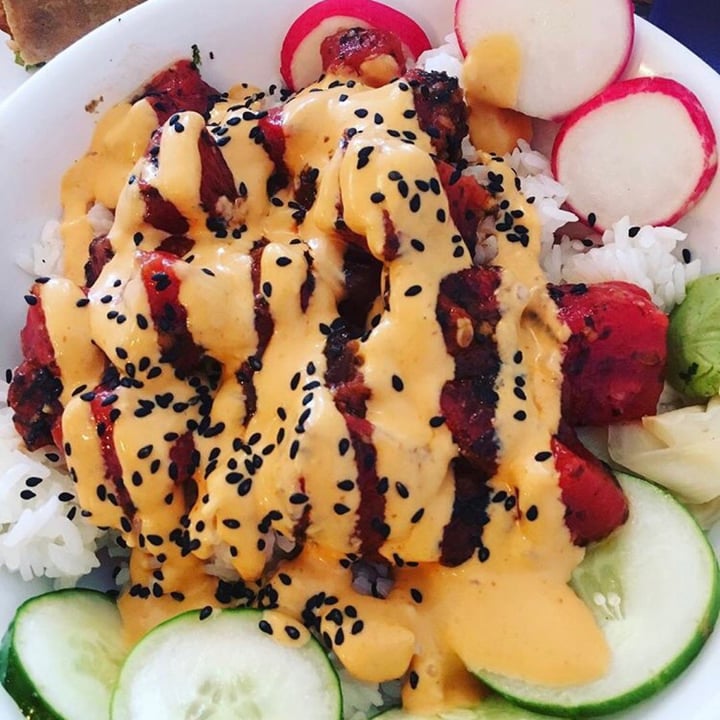 photo of Lulu's Local Eatery, LLC Sushi bowl shared by @missnarciss on  08 Nov 2020 - review