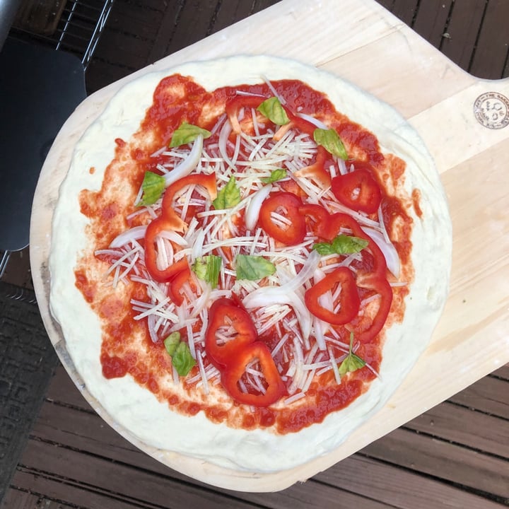 photo of Daiya Mozzarella Style Shreds shared by @ktolives on  02 Aug 2021 - review