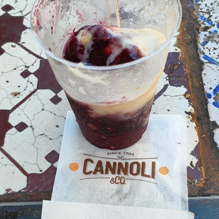 photo of Cannoli&Co Granita shared by @matteospinazze on  06 Aug 2022 - review