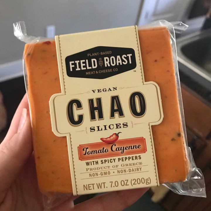 review photo of Field Roast Tomato Cayenne Chao Slices shared by @kelseymalles on 22 Apr 2021 - review