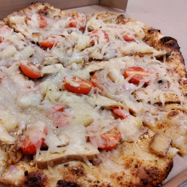 Photo of the dish “Hawaiian Pizza”