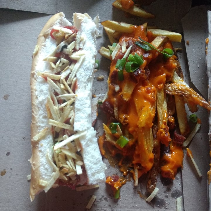 review photo of Randy Vegan Food Pancho Con Papas Cheddar shared by @flamencomg on 25 Mar 2021 - review