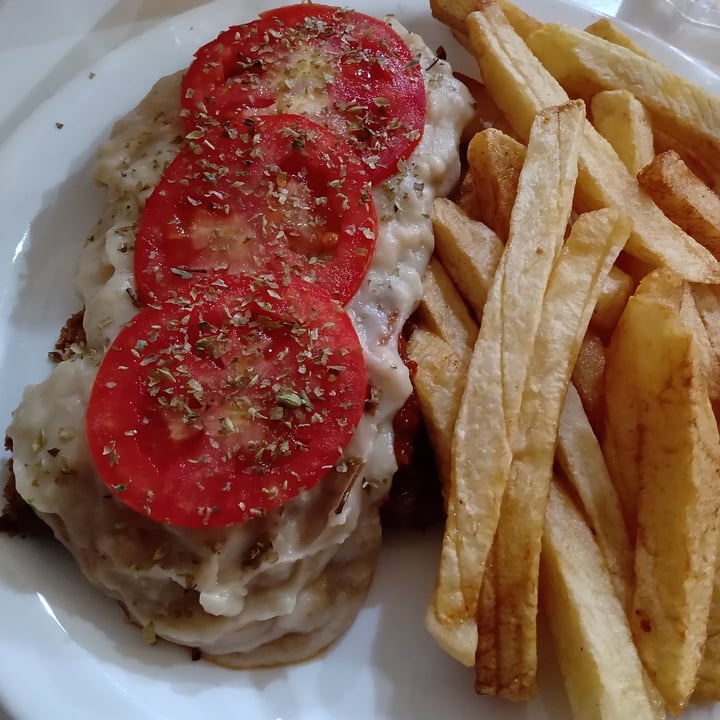 review photo of Loving Hut Microcentro Lomito Napolitano shared by @greenlover on 31 Jul 2021 - review