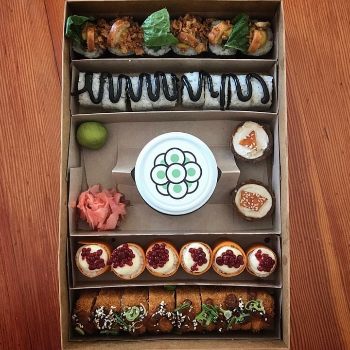 photo of Plushi April Platter shared by @capetownvegan on  19 Apr 2021 - review