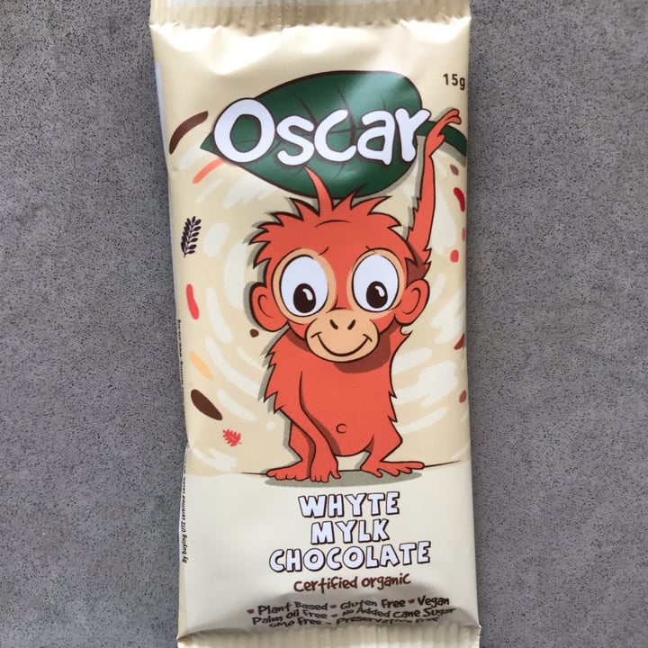 review photo of Oscar Mylk Chocolate shared by @redcpt on 06 Nov 2021 - review