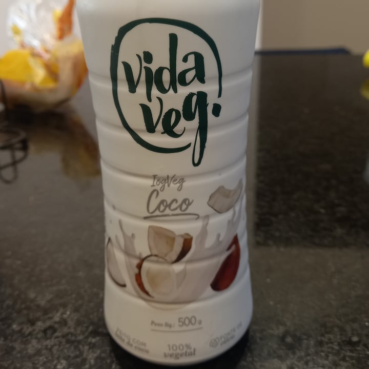 photo of Vida Veg bebida vegetal de coco shared by @erikaromualdo on  29 Apr 2022 - review