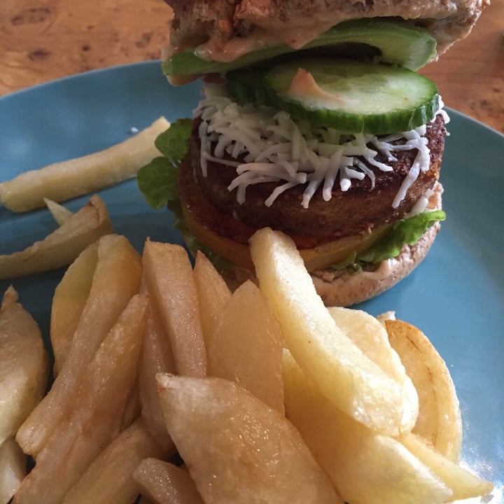photo of Pure Café Beyond Burger shared by @sanctuarymike on  12 Jul 2019 - review