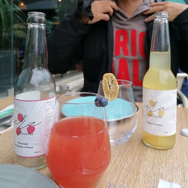 菜肴“Kombucha Era”的照片