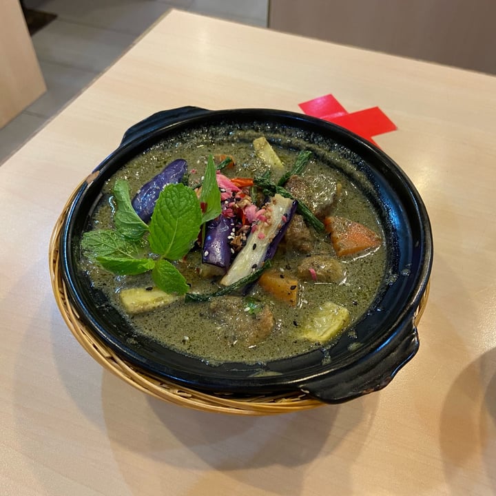 photo of Idealite @ Queensbay Mall Green Curry shared by @dafnelately on  28 Oct 2021 - review