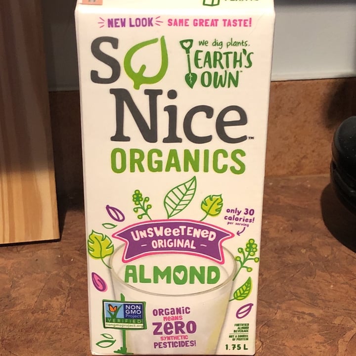 photo of Earth's Own So Nice Organic Almond Milk shared by @andrewshave11 on  31 Oct 2021 - review