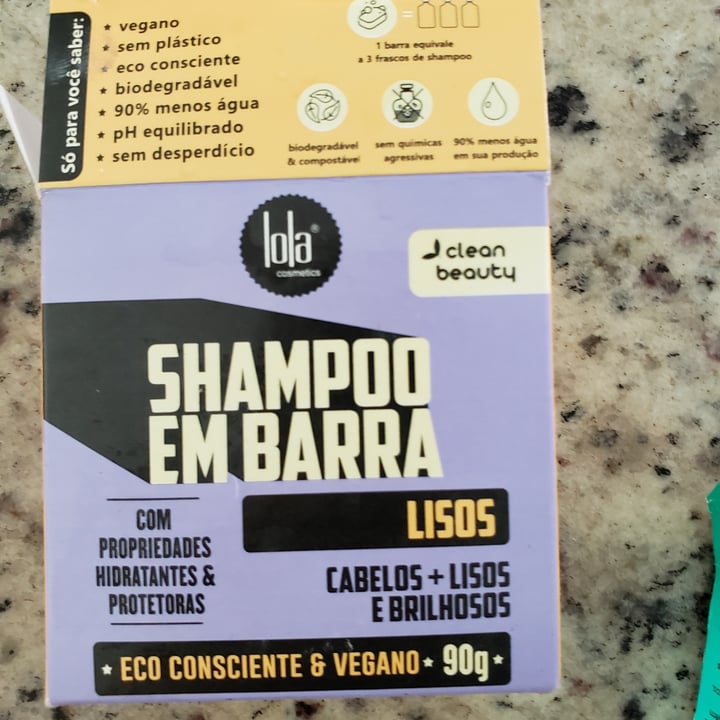 photo of Lola Cosmetics Shampoo Em Barra Lisos shared by @thaisspin on  31 Oct 2021 - review