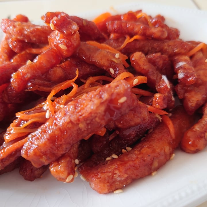 review photo of Loving Hut Chilli Twigs shared by @veggierob on 18 May 2021 - review