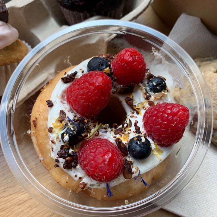 photo of Vegan Bowls Donuts shared by @millito on  05 Mar 2020 - review