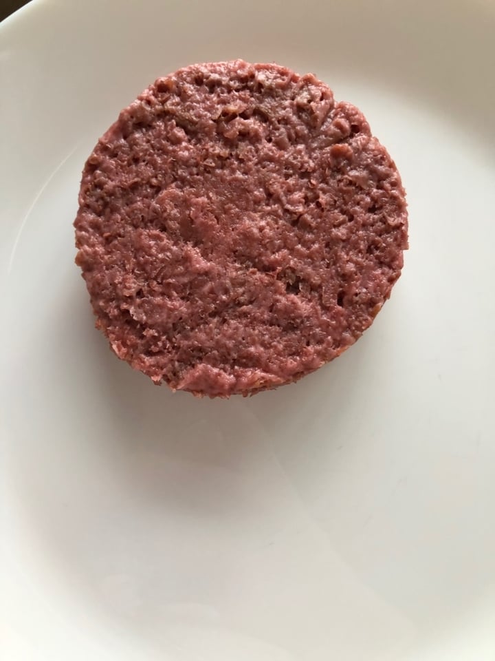 photo of Beyond Meat Beyond Burger Plant-Based Patties shared by @seguilamoda on  31 Jan 2020 - review