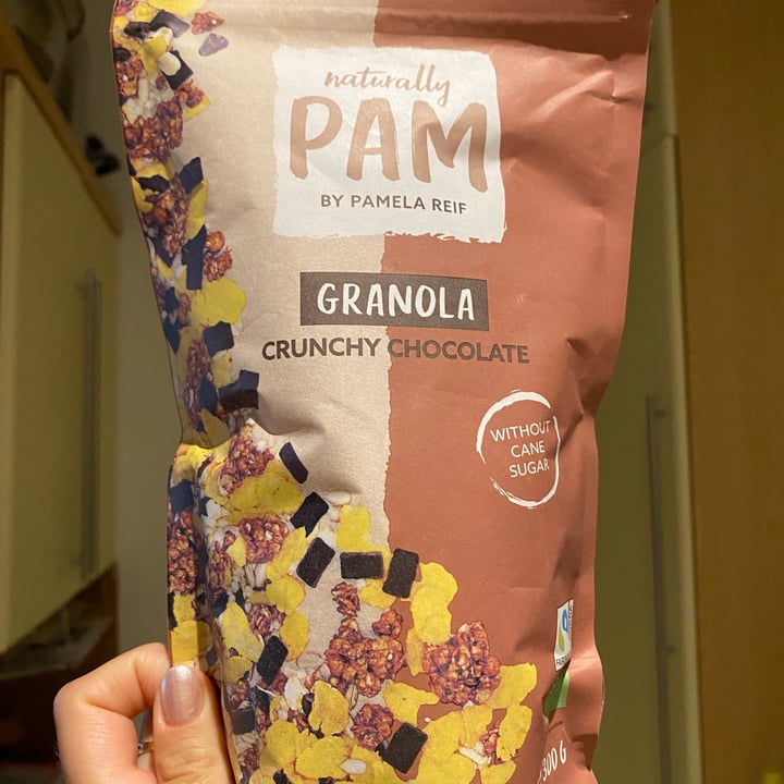 review photo of Naturally Pam Granola crunchy chocolate shared by @ddenii on 29 Jun 2022 - review