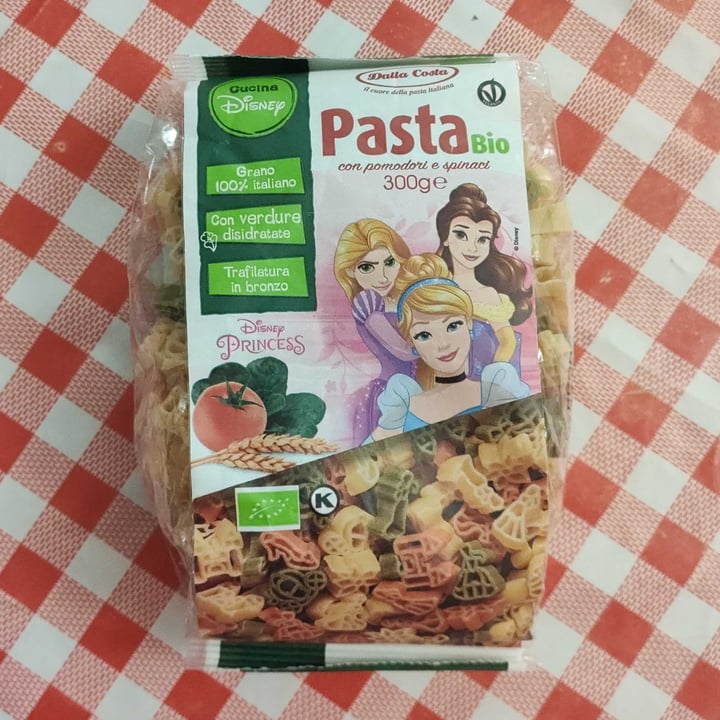 photo of Dalla costa Pasta Bio con pomodori e spinaci Disney Princess shared by @mada on  08 Nov 2022 - review