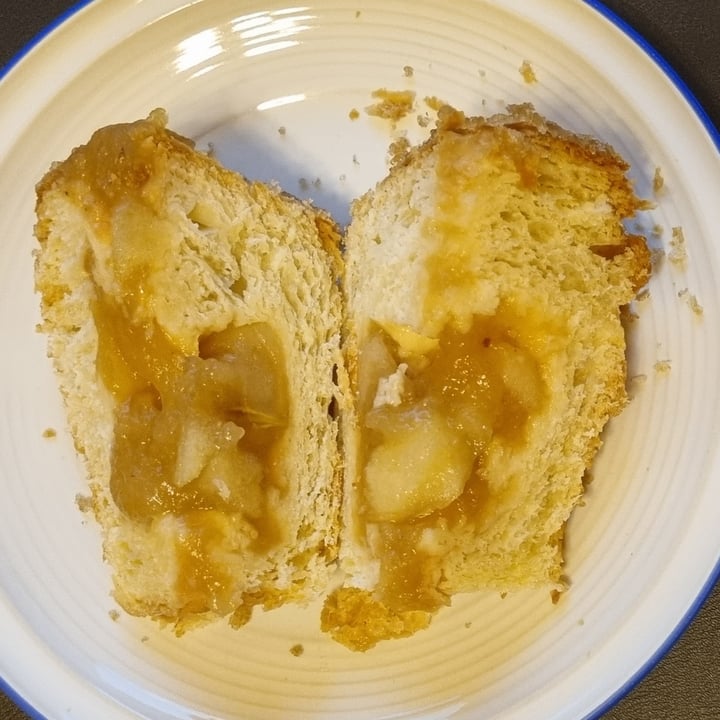review photo of Craft Vegan Bakery Cruffin de Manzanas shared by @beto71 on 24 Sep 2021 - review