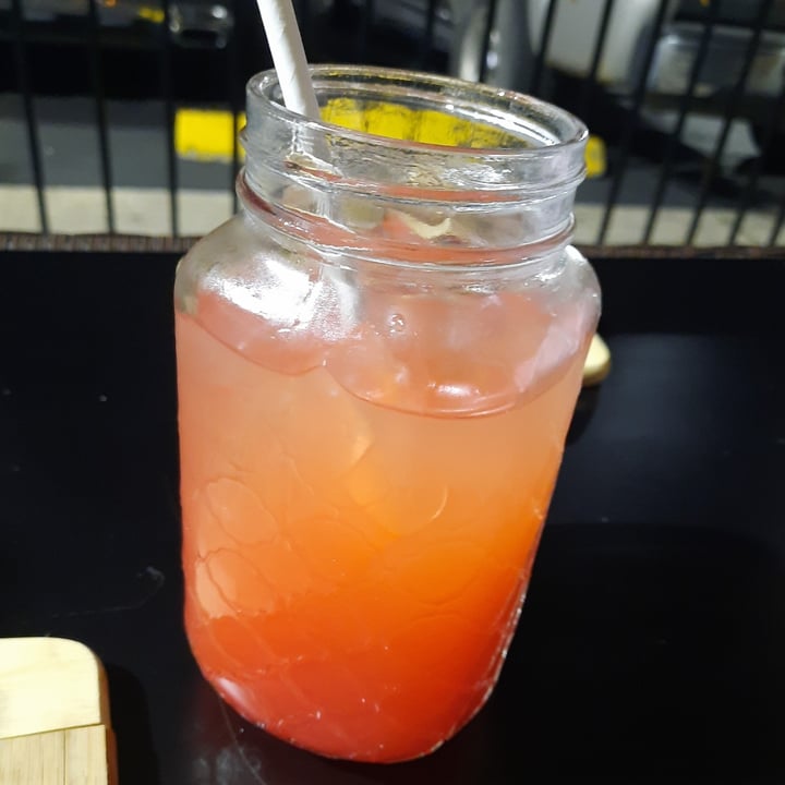 photo of Wisdom Vegan Bakery Strawberry Lemonade shared by @d0ubledog5 on  05 Oct 2022 - review