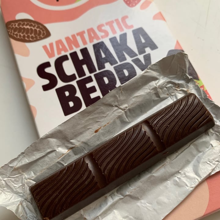 photo of Vantastic Foods Chocolate fresa shared by @naivoncake on  01 Jun 2021 - review