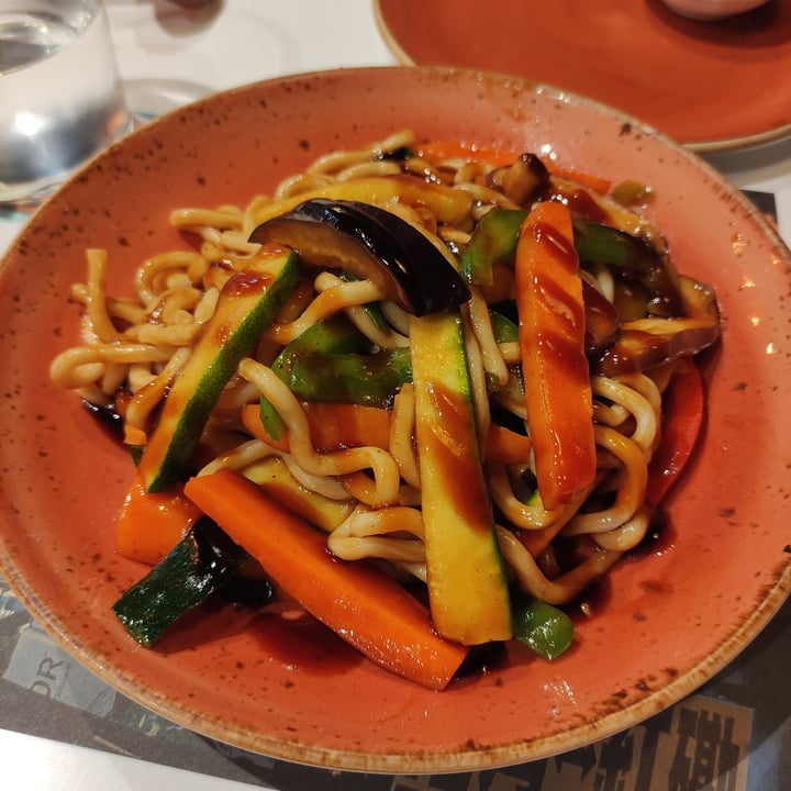 photo of UDON Plaza Mar 2 Veggie yaki udon shared by @silviaml on  26 Oct 2020 - review