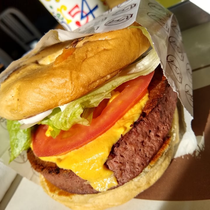 photo of Burger 54 Not Cheese Burger shared by @fabuchi on  18 Jul 2021 - review