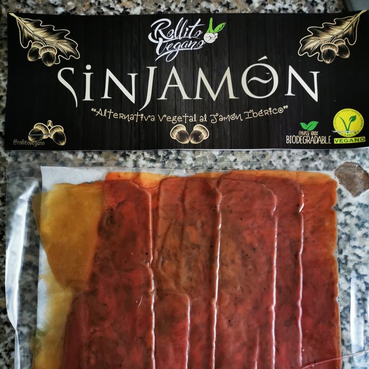 photo of Rollito Vegano Sin jamón shared by @anascully on  06 Jul 2021 - review