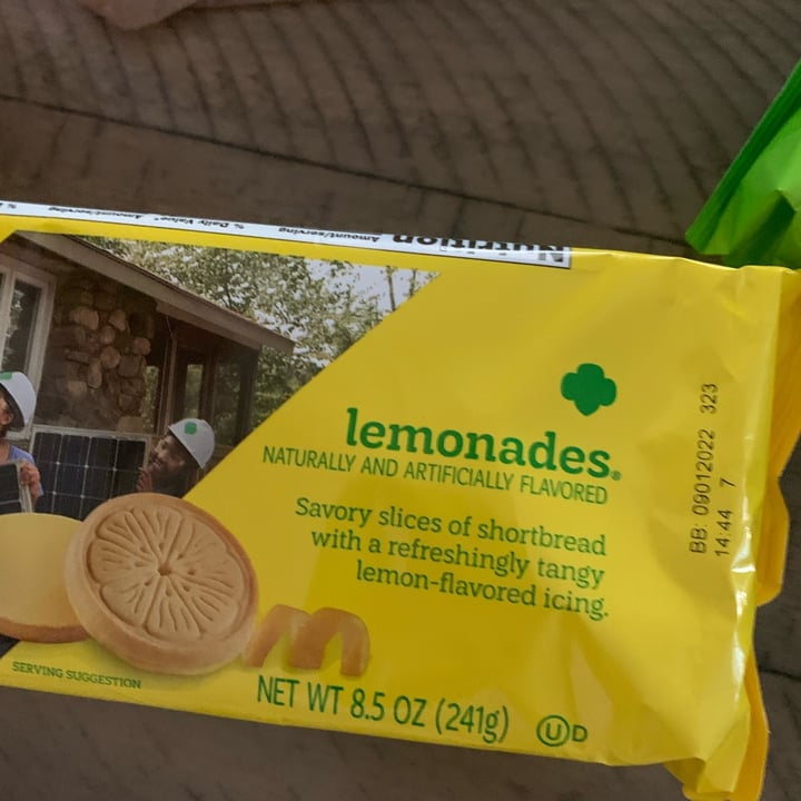 photo of Girl Scout Cookies Lemonades shared by @caseyq805 on  19 Feb 2022 - review