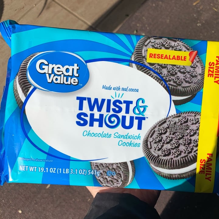 photo of Great Value  Twist & Shout shared by @allhess on  30 Jan 2022 - review