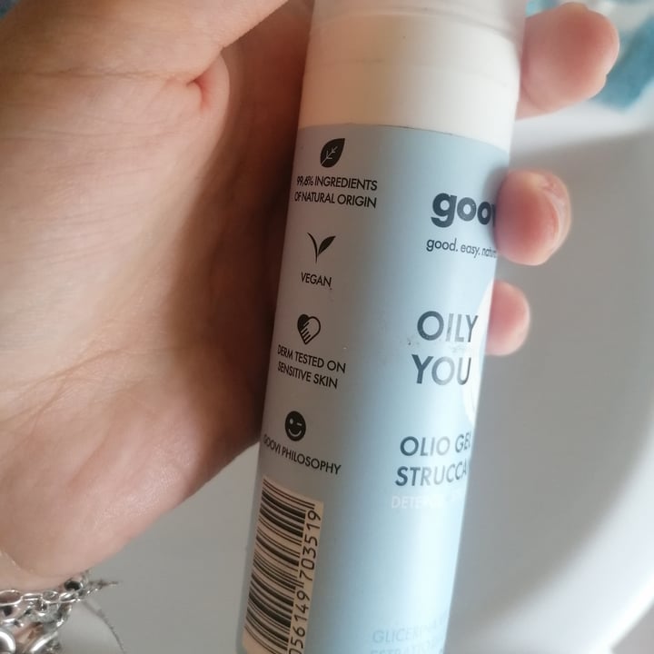 photo of Goovi olio struccante shared by @giuliamenna on  27 Jun 2022 - review