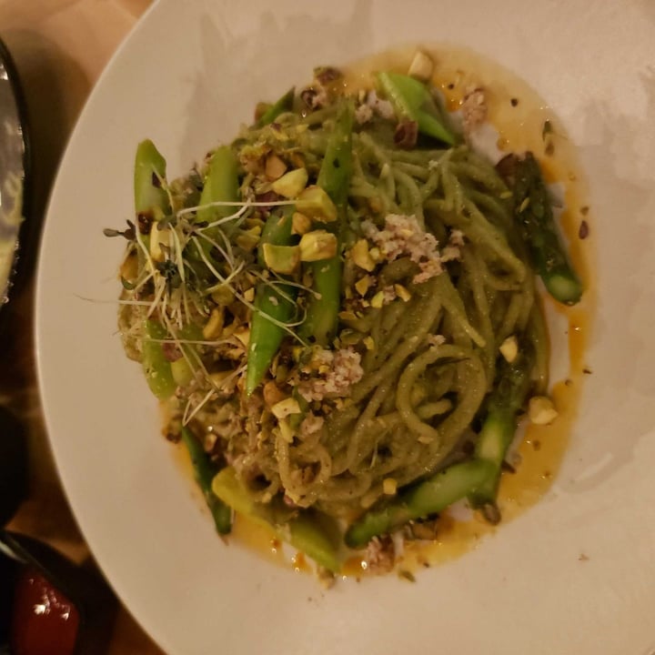 photo of Vegan Inc Pasta al pesto shared by @raelin on  07 Feb 2020 - review