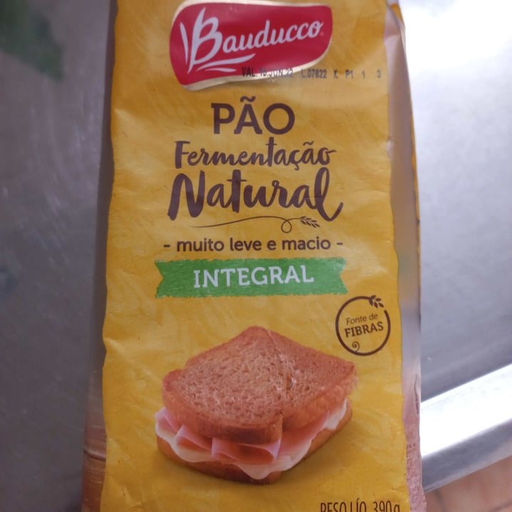 photo of Bauducco Pão Fermentação Natural Integral shared by @suzanapaz23 on  09 May 2022 - review