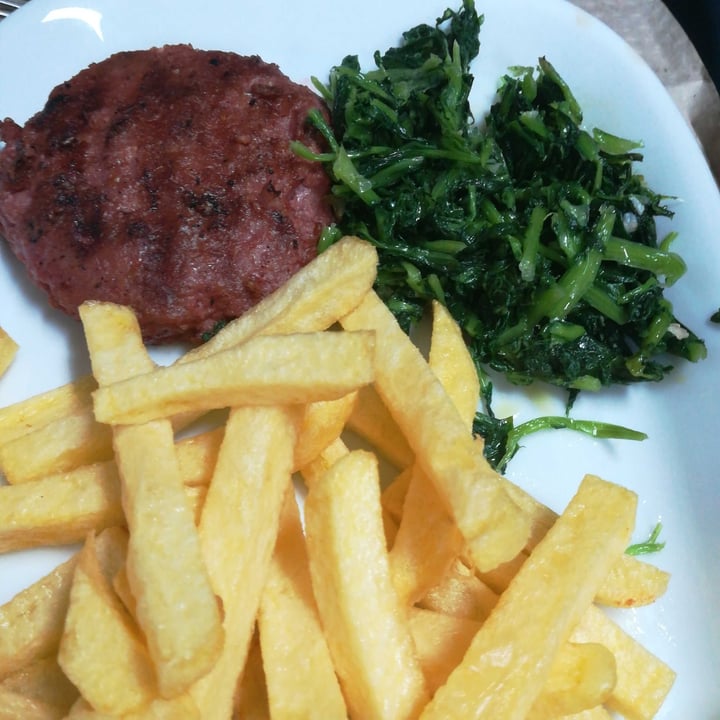 photo of Lurdes Capela Hamburger vegan shared by @mephsis on  02 Aug 2021 - review