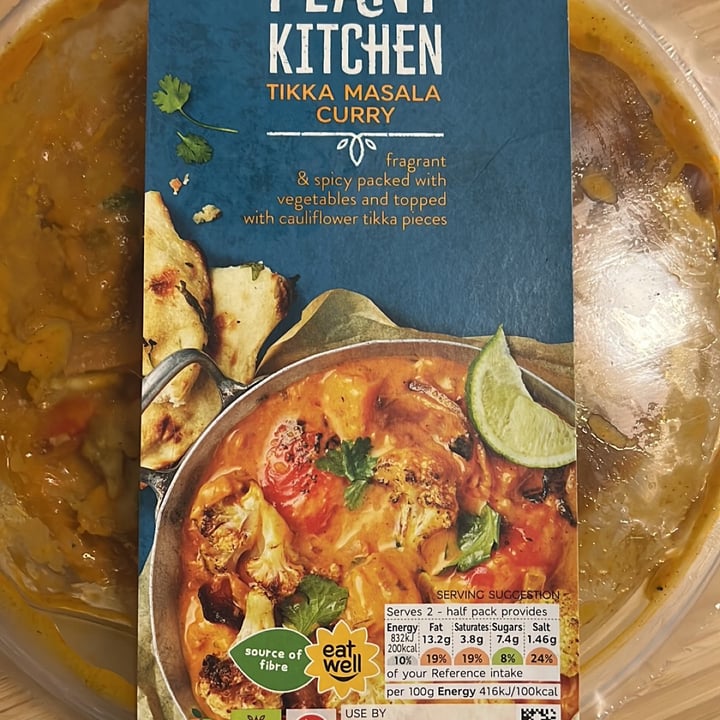 photo of Marks & Spencer Food (M&S) tikka masala curry shared by @eco-esti on  15 Oct 2022 - review