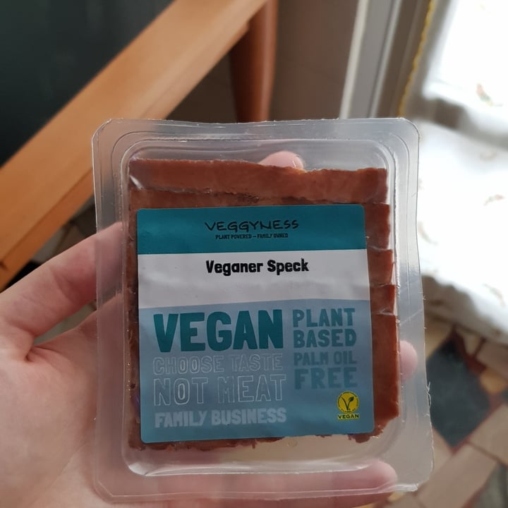 photo of Veggyness Veganer Speck shared by @elemino on  07 Jul 2022 - review