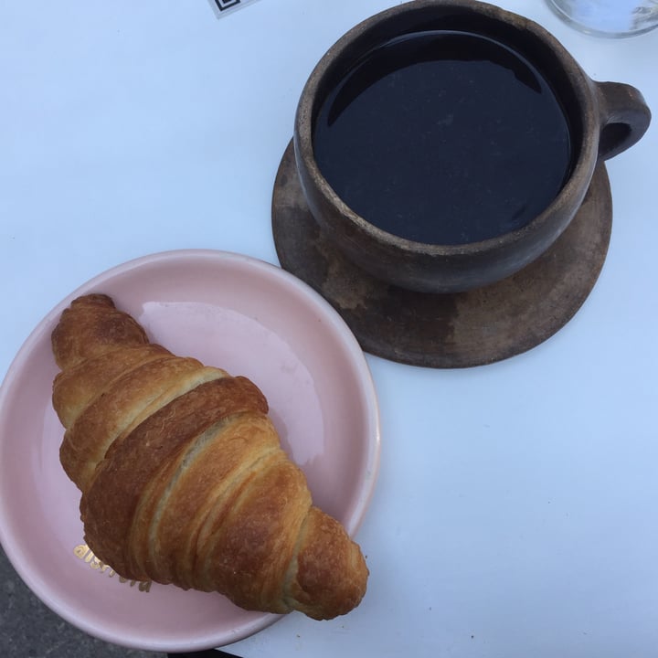 photo of Vegamo MX Croissant shared by @angelicadhays on  12 Mar 2021 - review