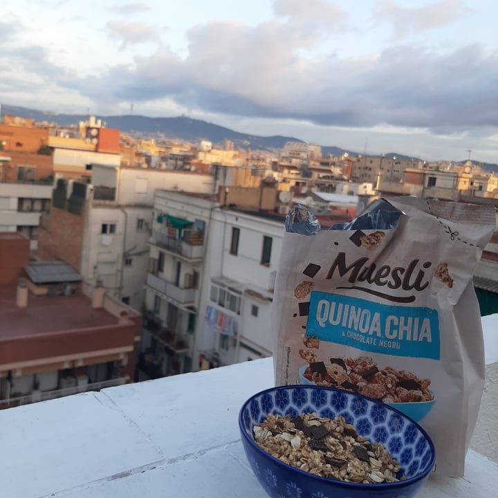photo of Hacendado Muesli Quinoa, Chia y chocolate negro shared by @asiayportia on  20 Oct 2020 - review