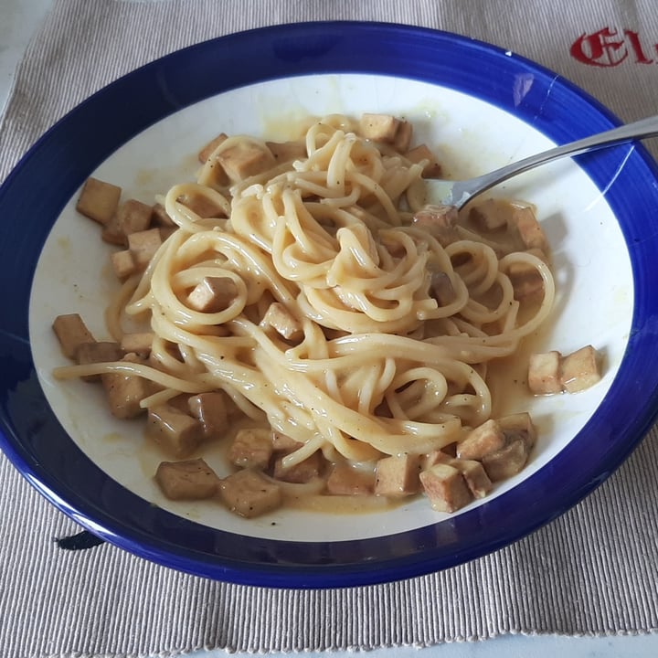 review photo of ioVEG Io veg tofu affumicato shared by @3l3n1x86 on 14 Apr 2022 - review