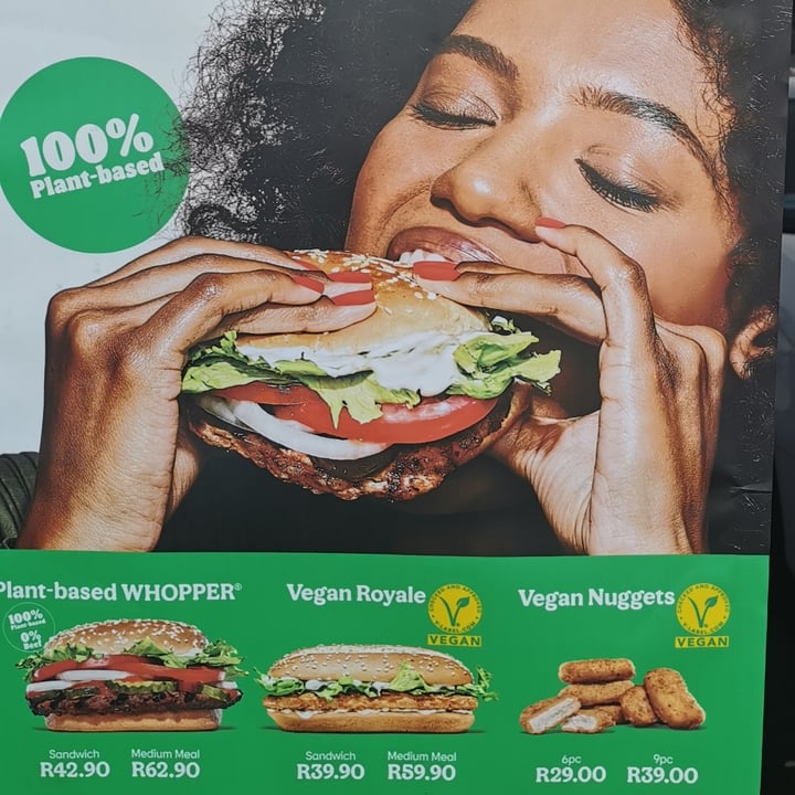 photo of Burger King Cresta Vegan Royal Burger shared by @tarynneu on  15 Sep 2021 - review