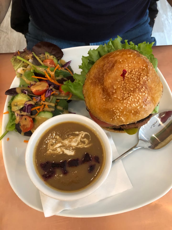 photo of Plantitude The Plantitude Buger shared by @kathryn on  18 Mar 2019 - review