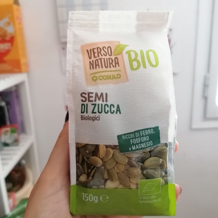 photo of Verso Natura Conad Bio  semi Di zucca Biologici shared by @saracrt on  02 Aug 2022 - review